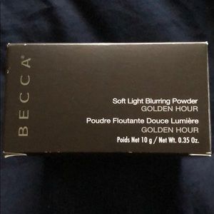 BECCA Soft Light Blurring Powder